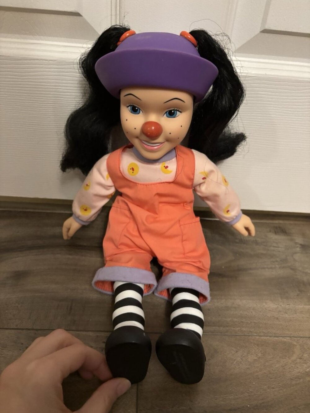 Vintage 1997  Big Comfy Couch Loonette Clown Doll 15”